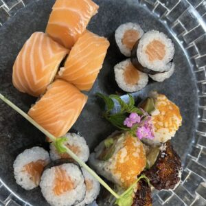 200. Mix Maki – 16pz