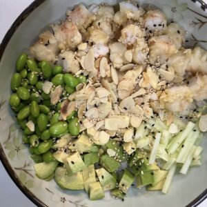 112. Poke - pollo