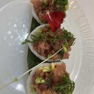 221. Tris di tartare – tonno